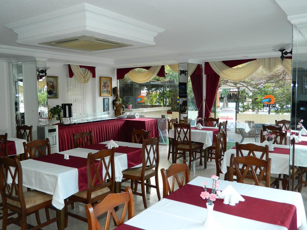 Gulizar Hotel Antalia Esterno foto